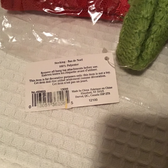 NWT Grasslands Road “ Winter Bloom” Christmas Stockings - set of 2 - Picture 8 of 8